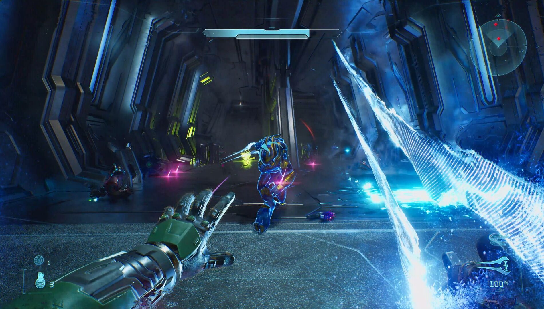 Master Chief in close combat with an Energy Sword in Halo: Campaign Evolved