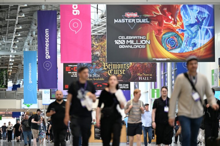 Impression von der Gamescom 2026 in Koeln mit Besuchern auf dem Messegelaende